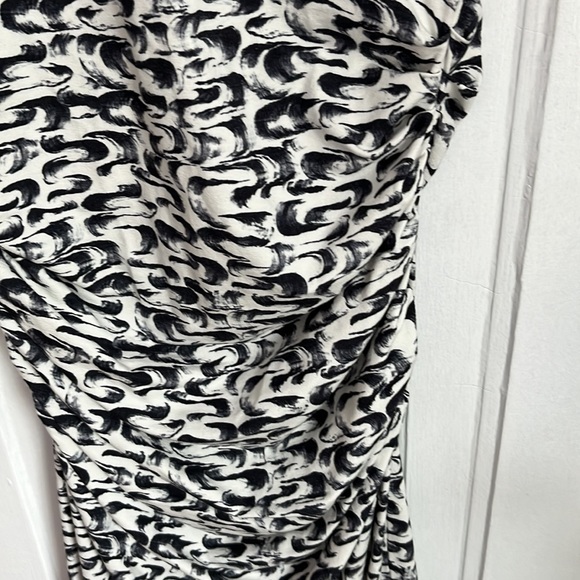 REISS Rica Print Jersey Stretch Ruched Dress - Picture 5 of 8